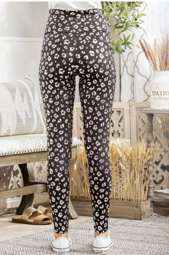 Black Shiny Animal Print Leggings - #8643-9648