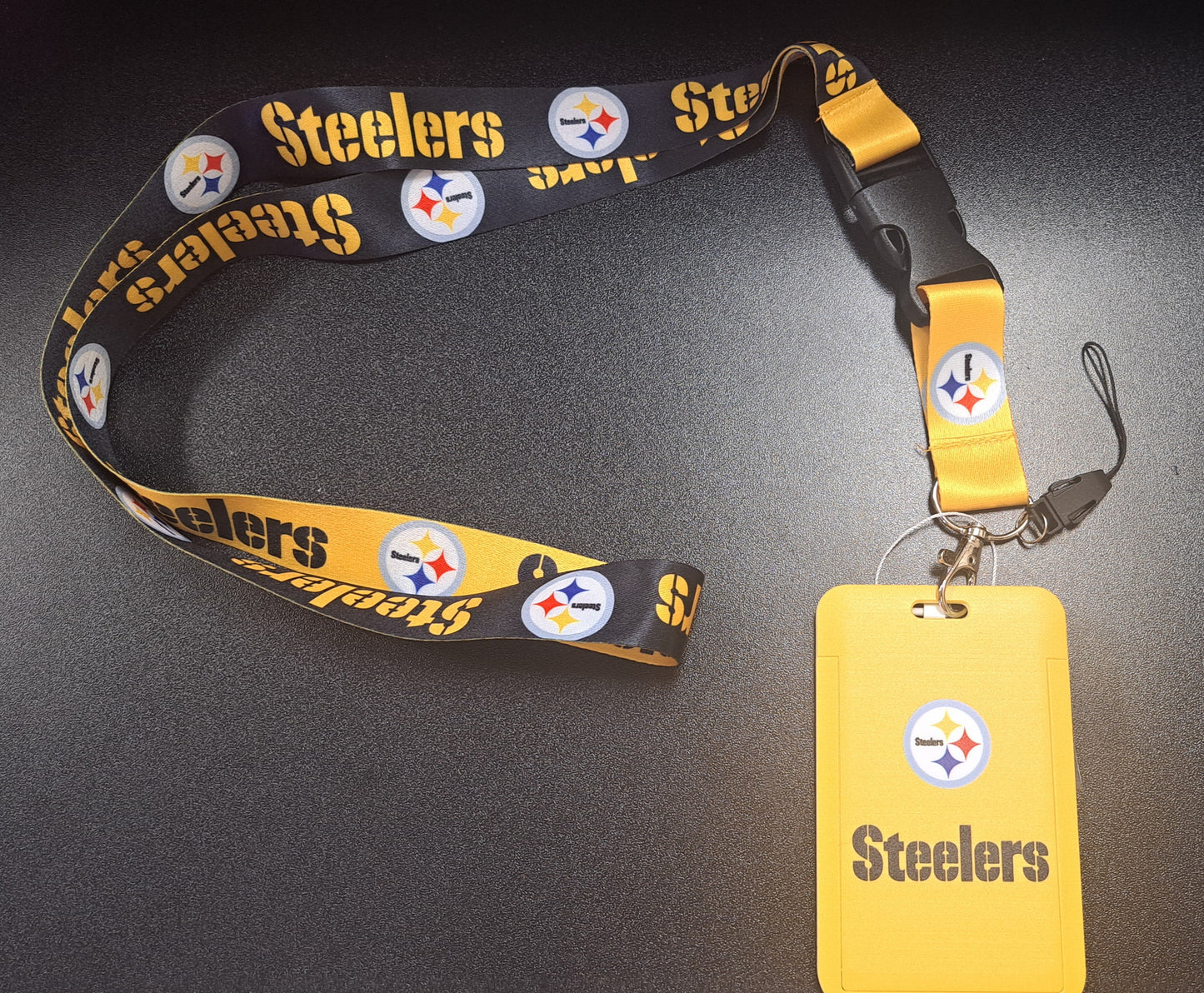 Pittsburgh Steelers Badge Holder - #7923