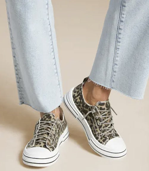 Gypsy Jazz - Tan Leopard Sneakers - #8765-8772