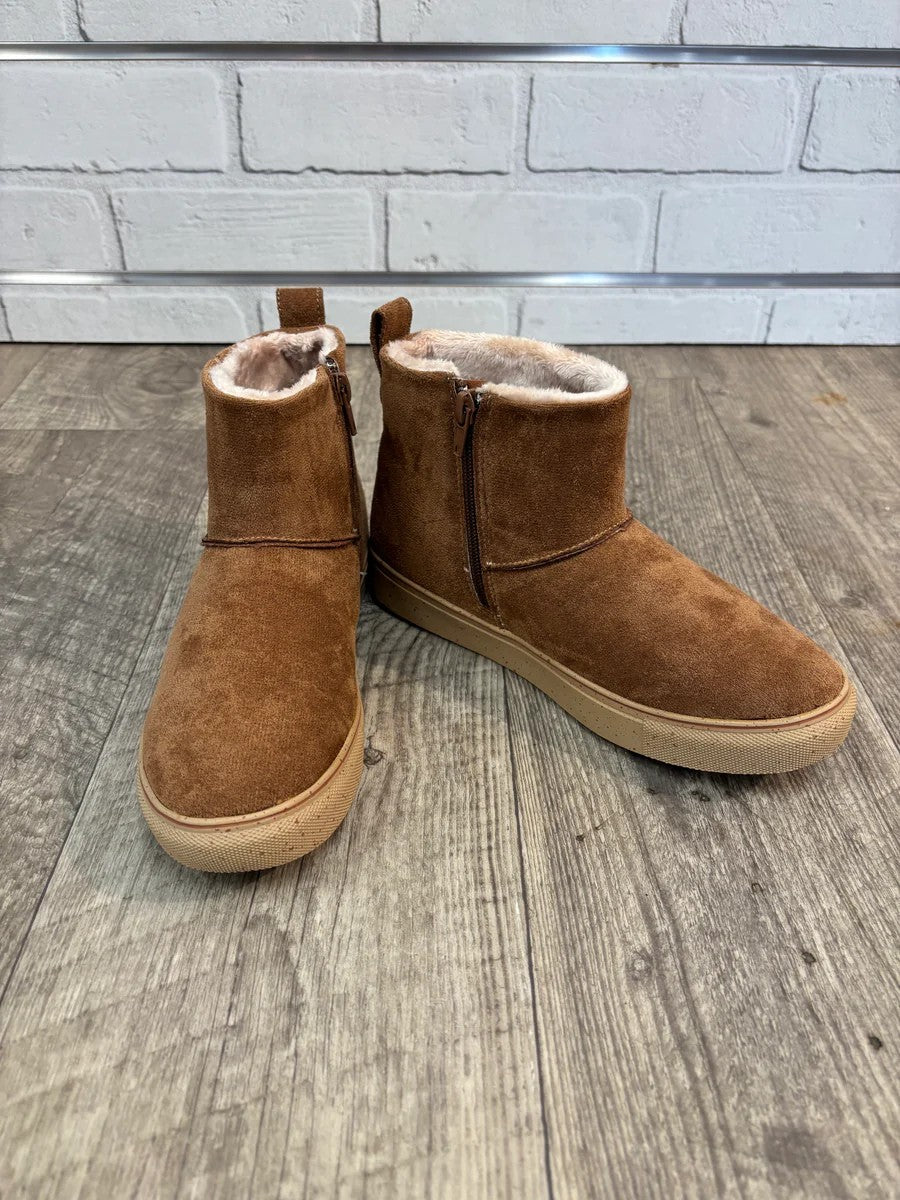 Very G - Fuzzy Boots in Tan #10792-10799